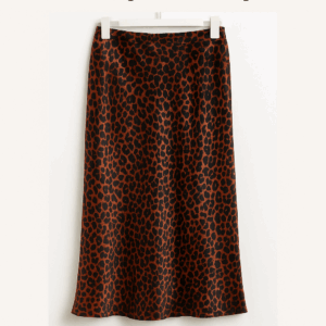Falda Satinada de Corte A con Estampado de Leopardo